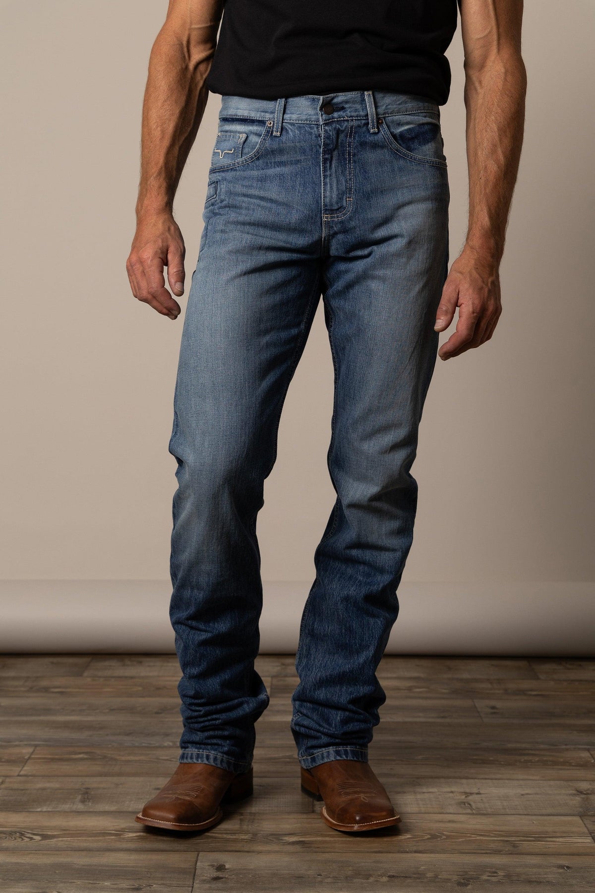 James - Straight Fit Bootcut