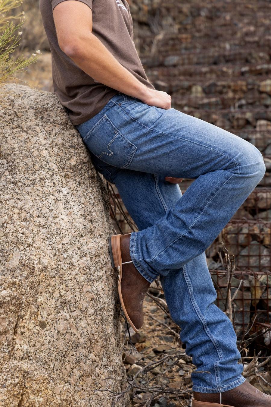 James - Straight Fit Bootcut